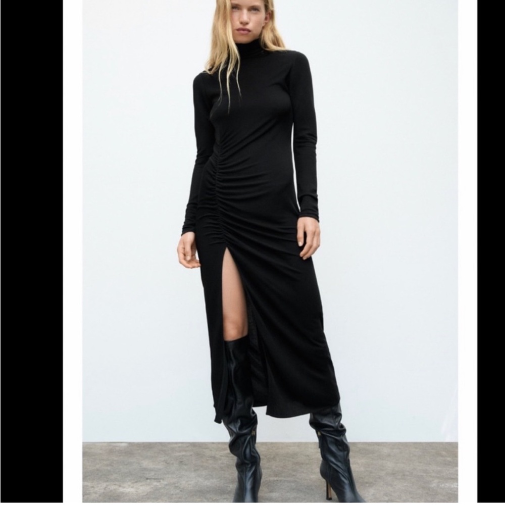 Zara Black Ruched Long Sleeve Dress